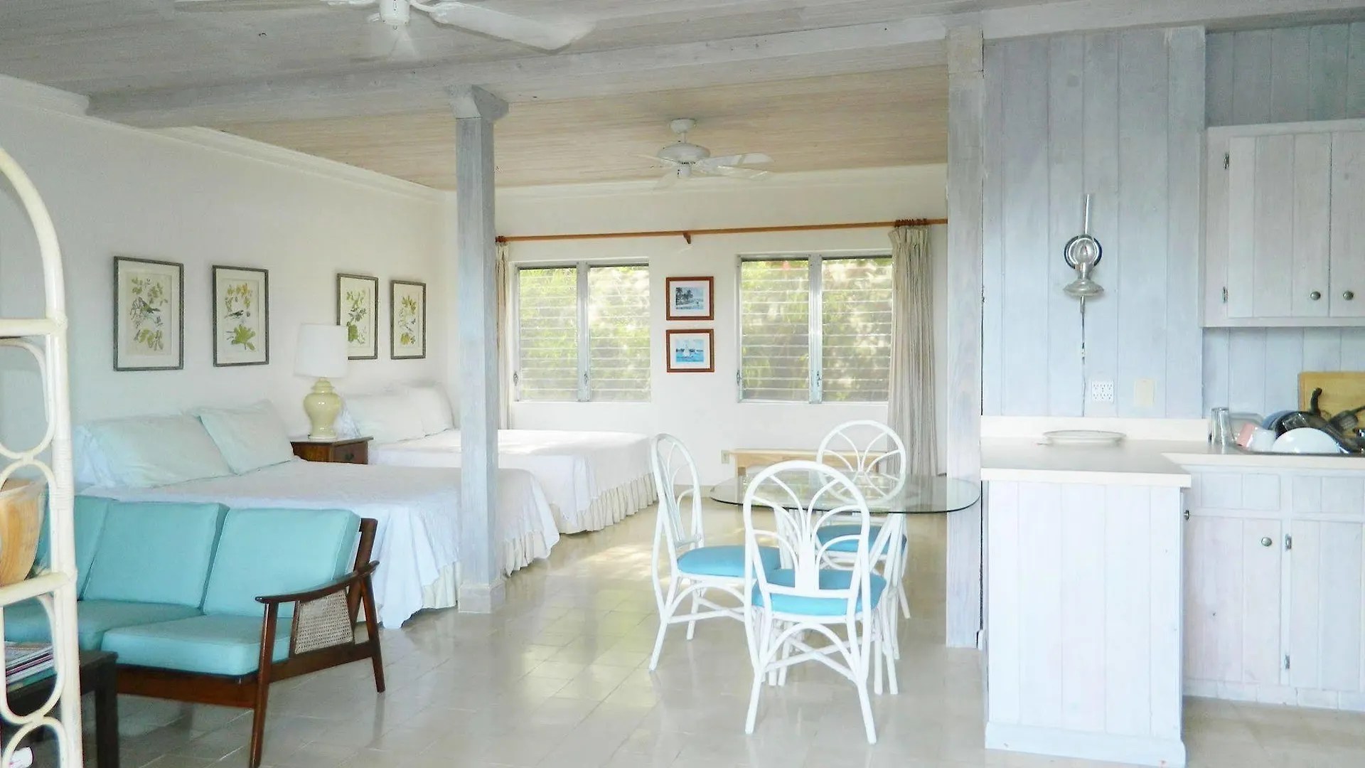 Regatta Point Hotel George Town 3*,  Bahamas