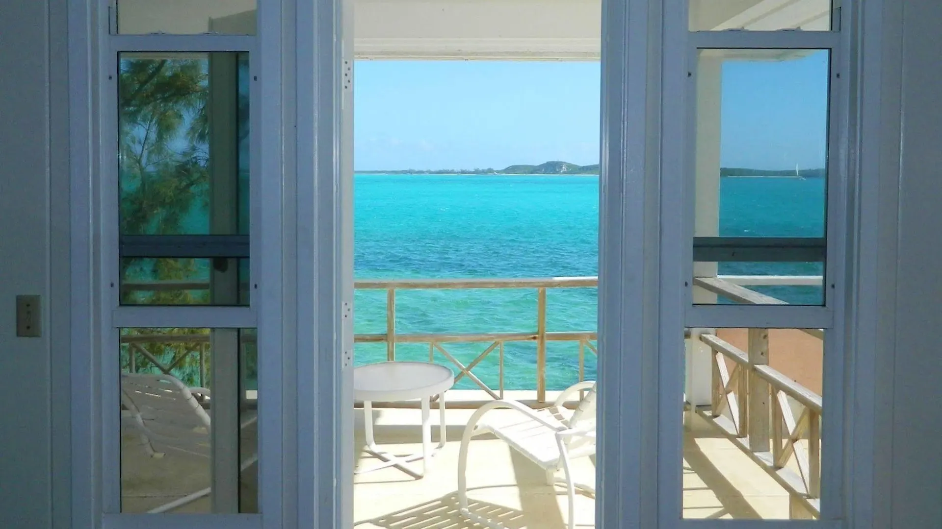 מלון ג'ורג'טאון Regatta Point